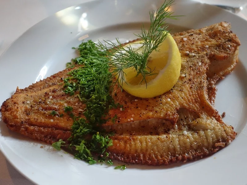 Polacy omijają tę rybę w sklepie. Ma mało kalorii, dużo białka i prawie nie kumuluje rtęci