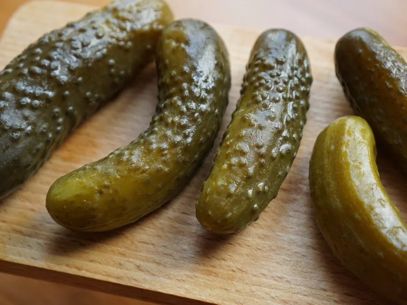 Kiszonki to samo zdrowie? Lekarka ujawnia, komu mogą poważnie zaszkodzić. Jesteś w tej grupie?